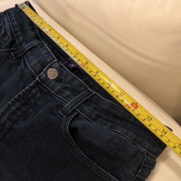 💕 NYDJ High waist stretch classic straight jeans, enhanced blue back pockets - Picture 6 of 9